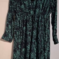 New Boss dress size 12