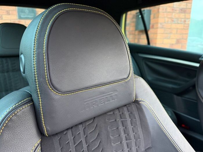 Volkswagen Golf GTI Pirelli Edition