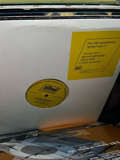43 x Bulk house deep disco house 12" vinyl bundle