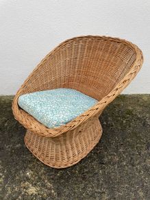 Vintage Willow woven bucket chair c1960