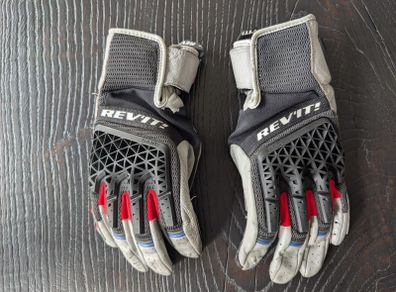 Summer motorbike gloves - ventilated