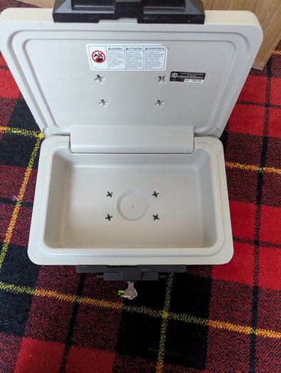 sentry security 1100 fire chest. price reduced
