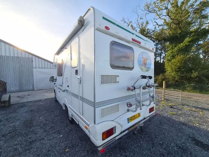 Camper