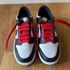 Nike Dunk Low Trainers