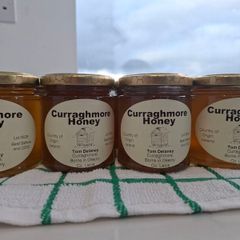 Pure raw honey