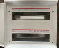 Fuse Box / Distribution Box / Consumer unit