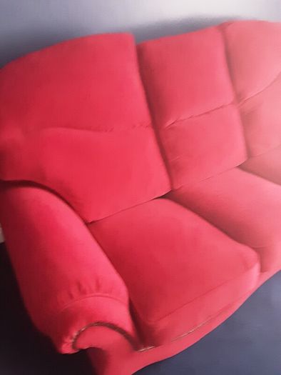 Large dark pink sofa immaculate condition size 80inchs long