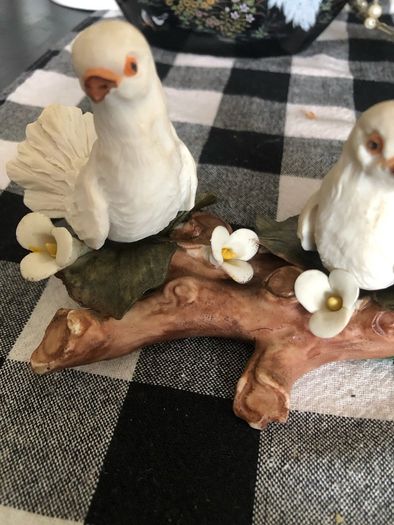 Very old collectors item 2 doves