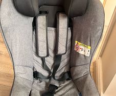 axkid car seat