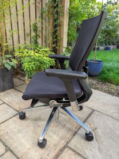 ergonomic office chair