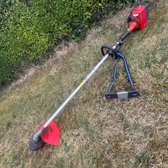 hedge strimmer