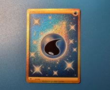 Water Energy Gold Holo Rare Pokemon Card from Chilling Reign