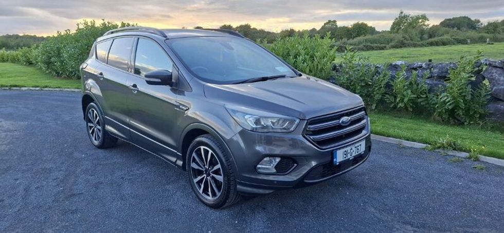 Ford Kuga 2019- ST-Line  Grey  1.5 TDCi Diesel