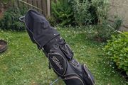 Deadly set of adult golf clubs