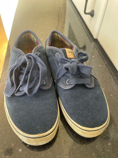 Vans size 3 navy blue