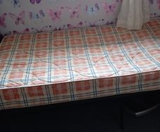 Single bed
