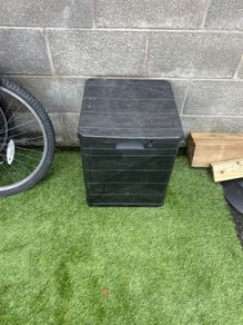 outdoor box