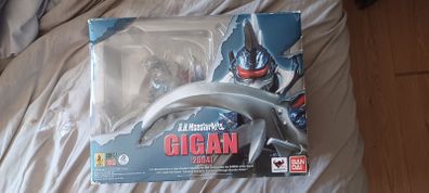 Sh Monsterarts Gigan (2004, first release)