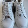 Carvela Image 5