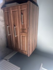 furn