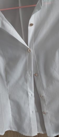 White shirt with buttons and zip fits 6 I small 10