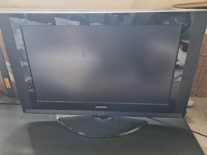 Samsung 32" TV