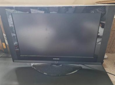 Samsung 32" TV