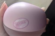 DkNY perfume