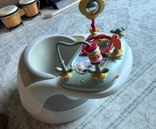 Mamas & Papas Baby Snug Seat and activity tray