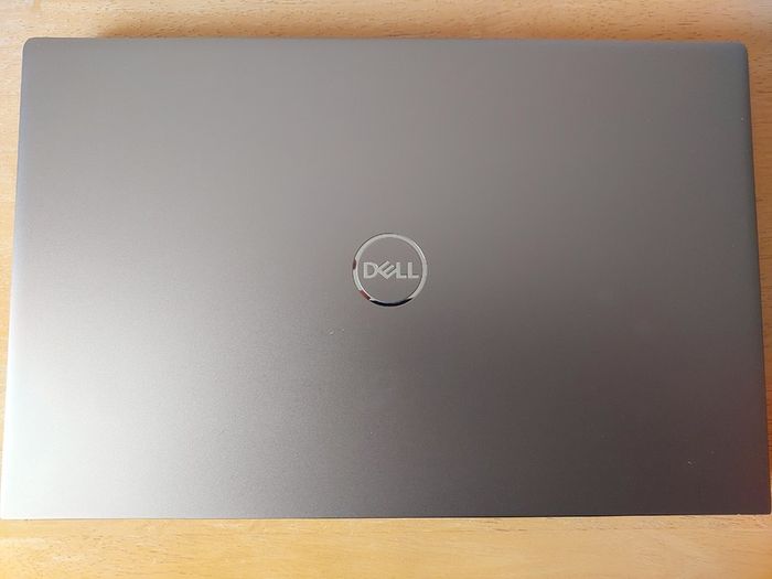 Cheap Laptop Dell Vostro 5510 | Intel i5-11320H | 8GB RAM | 256GB SSD | 15.6" | Windows 11 Pro