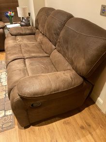Sofa recliner thee seater