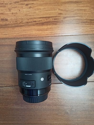 Sigma lens 50 mm F/1.4 DG