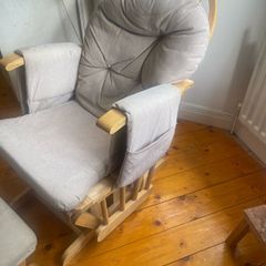 nursery glider rocking chair and gliding footrest