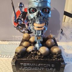 Terminator 2 bust