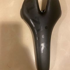 Fizik Aliante saddle