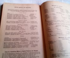 Vintage Ready Reckoner & Calculator - Seandar.