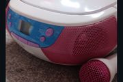 Mini CD player - Pink &amp; White