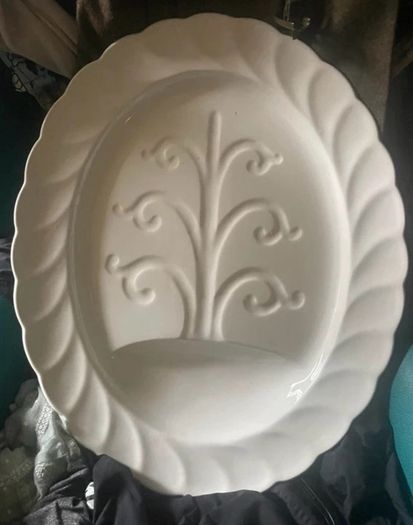 Heavyweight serving platter, immaculate condition