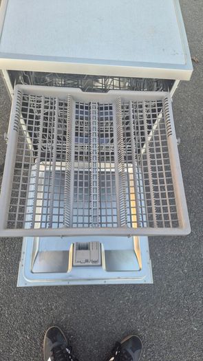 Dishwasher Siemens SN25M880GB with top cutlery shelf