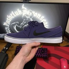 Nike Janoski