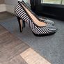 Reiss black white Size 38 UK 5 striped satin court heels Image 3