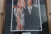 Rare Brad Pitt &amp; Gwyneth Paltrow Signed Autographed 10x8 Photo Nicely Framed with COA