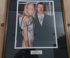 Rare Brad Pitt & Gwyneth Paltrow Signed Autographed 10x8 Photo Nicely Framed with COA