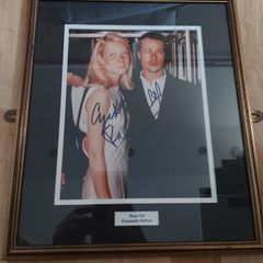 Rare Brad Pitt & Gwyneth Paltrow Signed Autographed 10x8 Photo Nicely Framed with COA