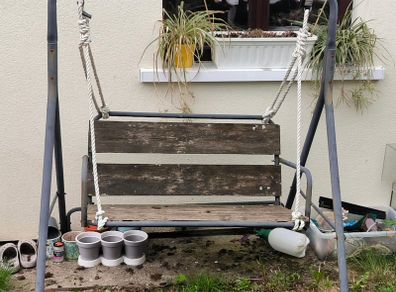 garden swing