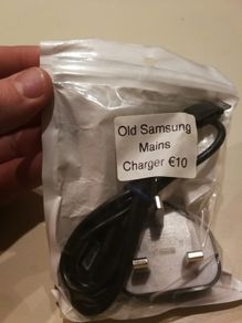 Old Samsung Phone Mains Charger