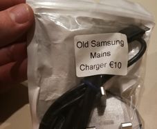 Old Samsung Phone Mains Charger