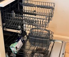 Dishwasher ( unused )