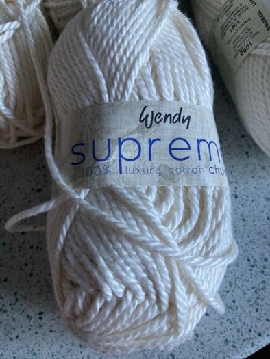 450gms of 100% chunky cotton white