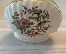 Aynsley Porcelain Exotic Bird Shell Vase